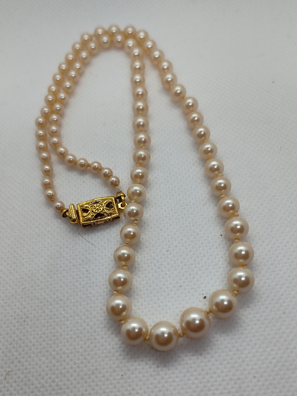 Elegant Monet Graduated Bead Champagne Glass Pearl Necklace with Gold Clasp